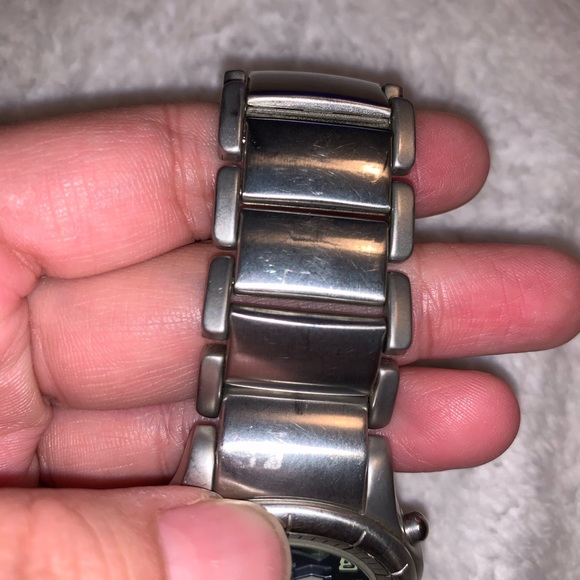 Stainless Steel Columbia Watch - Picture 8 of 8